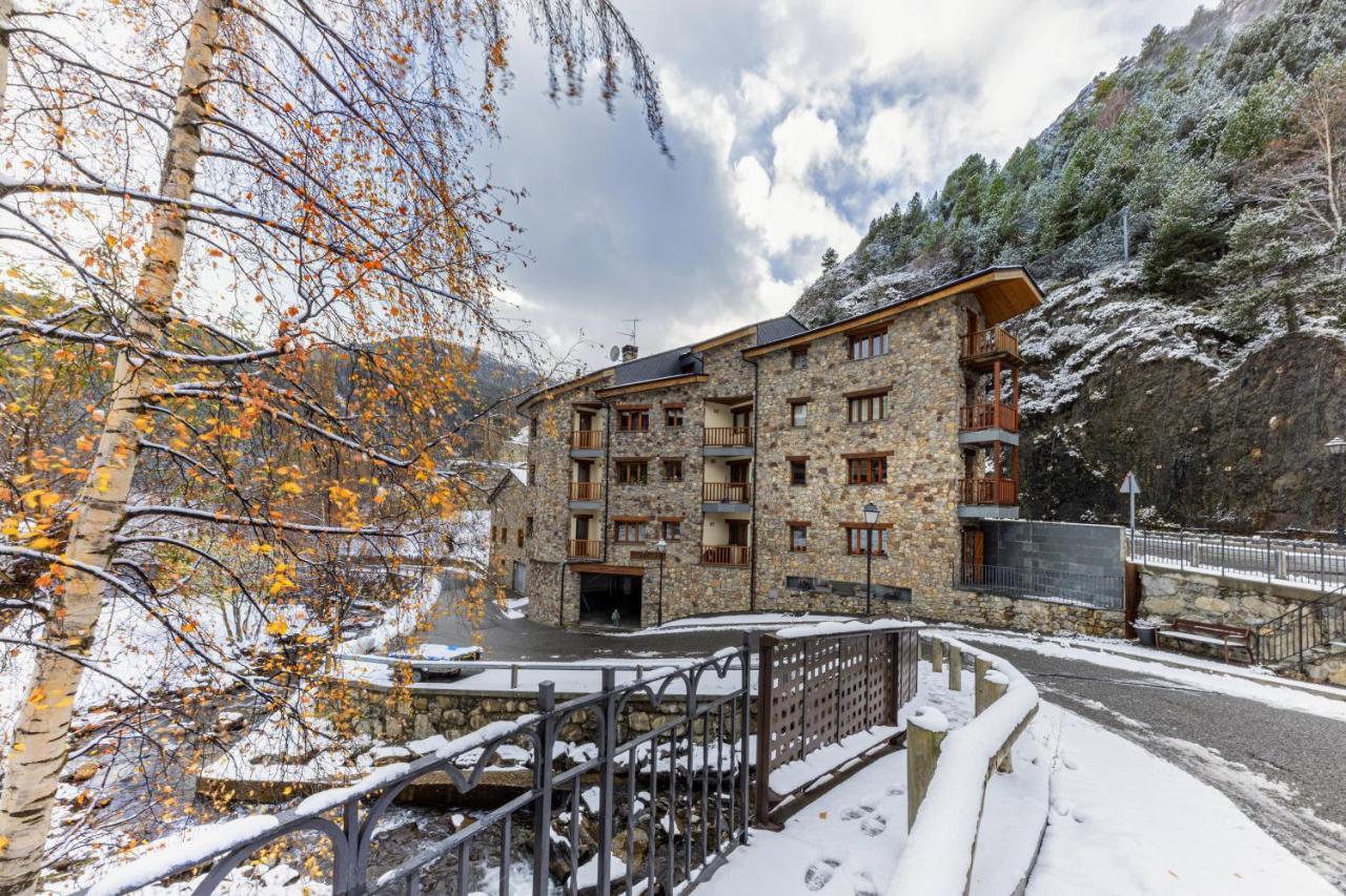 R Valle De Incles-Grandvalira Free Parking Canillo Exteriör bild